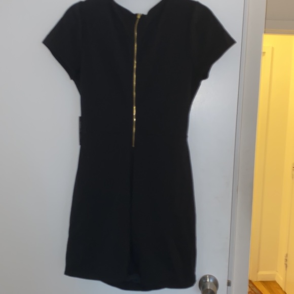 Express mini dress with exposed crop top - Picture 4 of 4